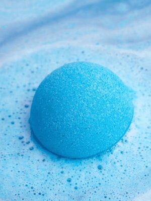 bath bomb fizzing